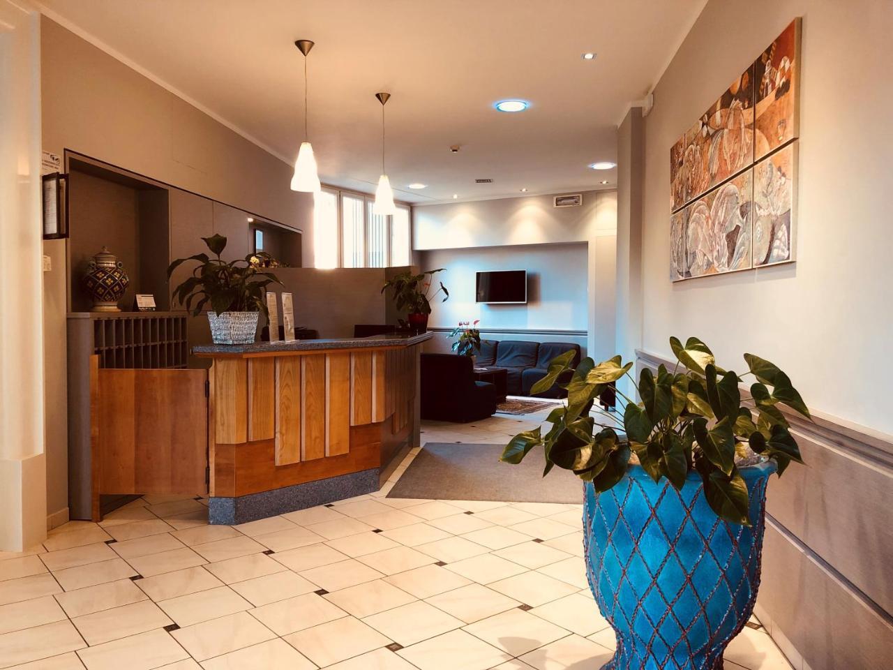 Hotel Delfina Signa Ngoại thất bức ảnh