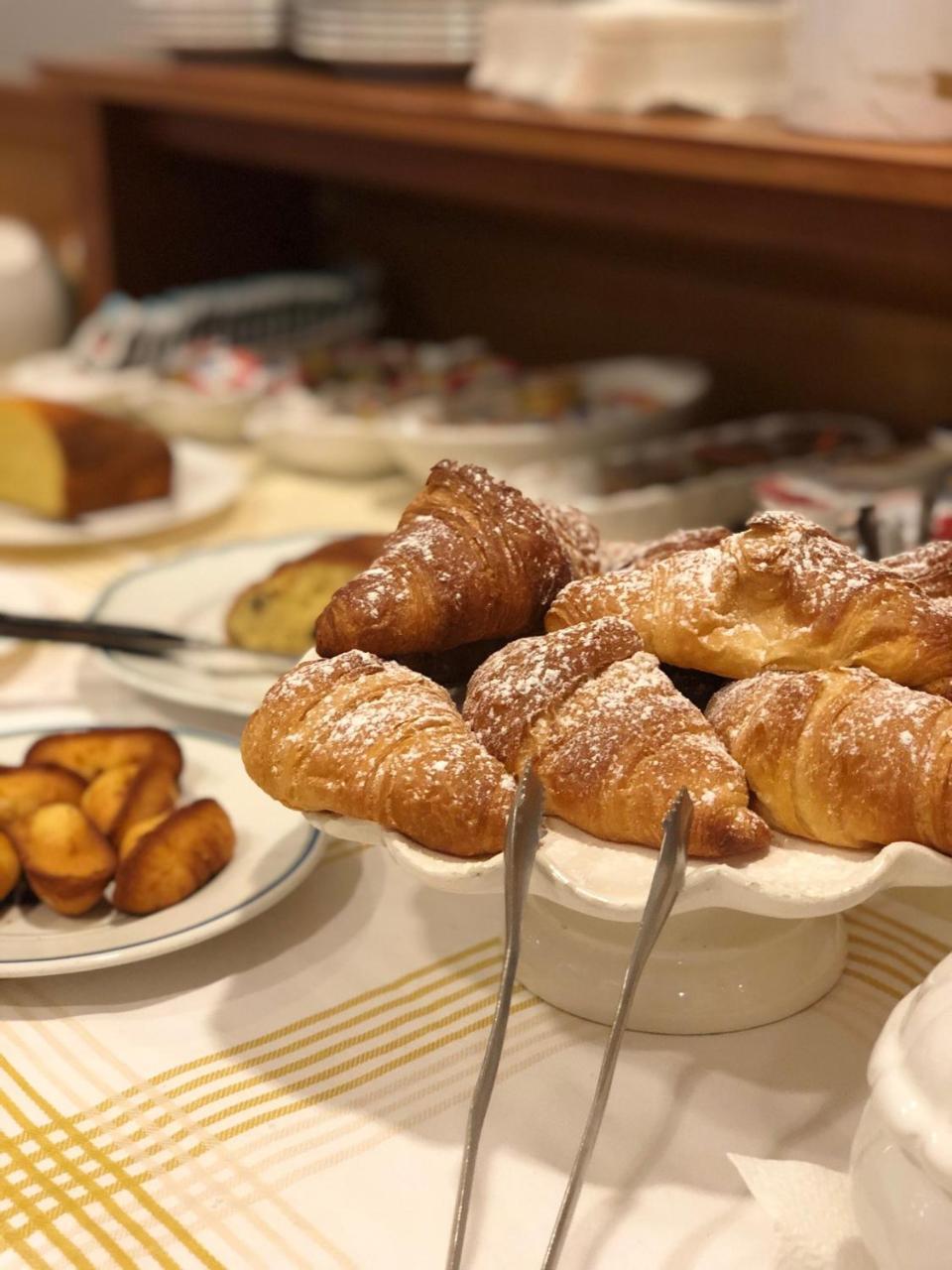 Hotel Delfina Signa Ngoại thất bức ảnh